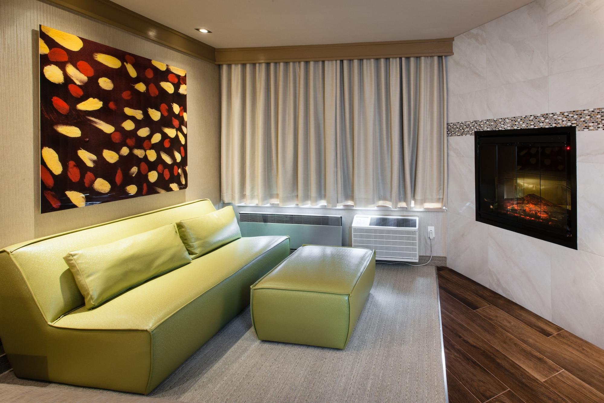 Le Chabrol Hotel & Suites Μόντρεαλ Εξωτερικό φωτογραφία
