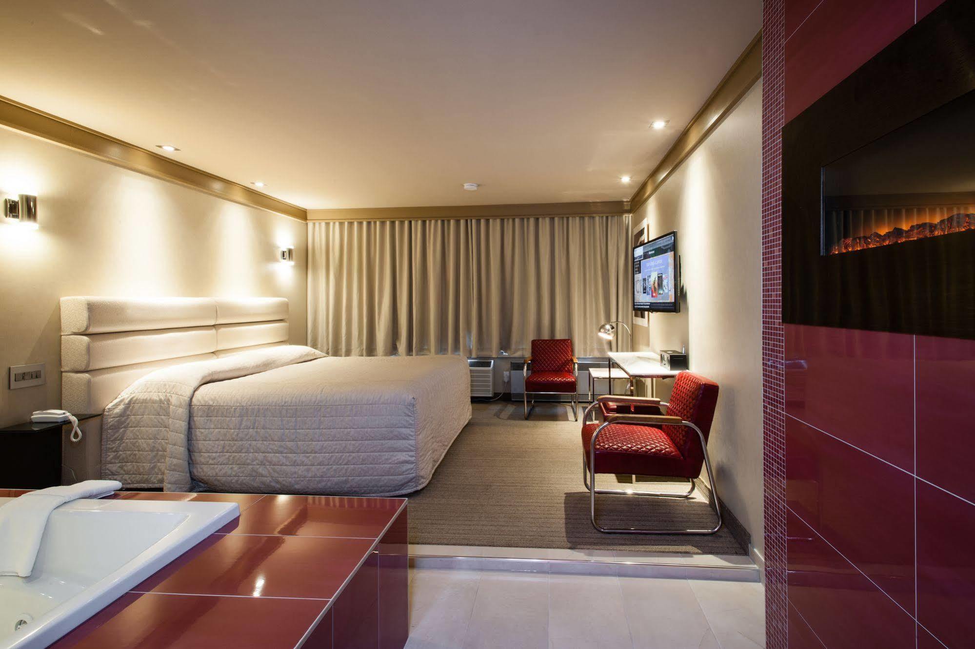 Le Chabrol Hotel & Suites Μόντρεαλ Εξωτερικό φωτογραφία